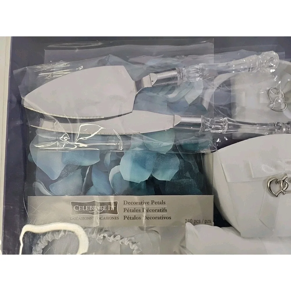 Wilton Wedding Knife/Cake, Ring Pillow, Flower Bsk,2 Garters,Guest Bk/Pen,Patels